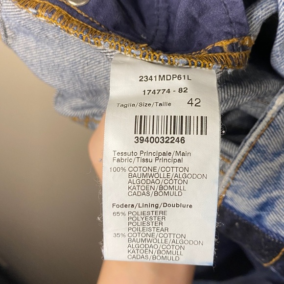 MSGM Milano Made In Italy Two-Toned Straight Leg Jeans - Picture 9 of 9